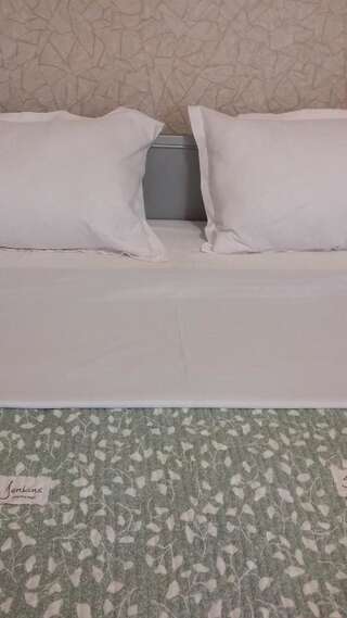 Гостевой дом Joniskera Тбилиси Двухместный номер Делюкс с 1 кроватью и дополнительной кроватью-16