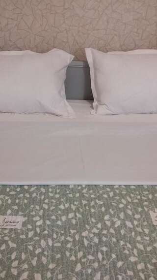 Гостевой дом Joniskera Тбилиси Двухместный номер Делюкс с 1 кроватью и дополнительной кроватью-28